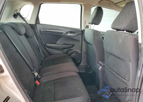 2015 Honda Fit Lx z USA, uszkodzony, nr VIN 3HGGK5H5XFM712013